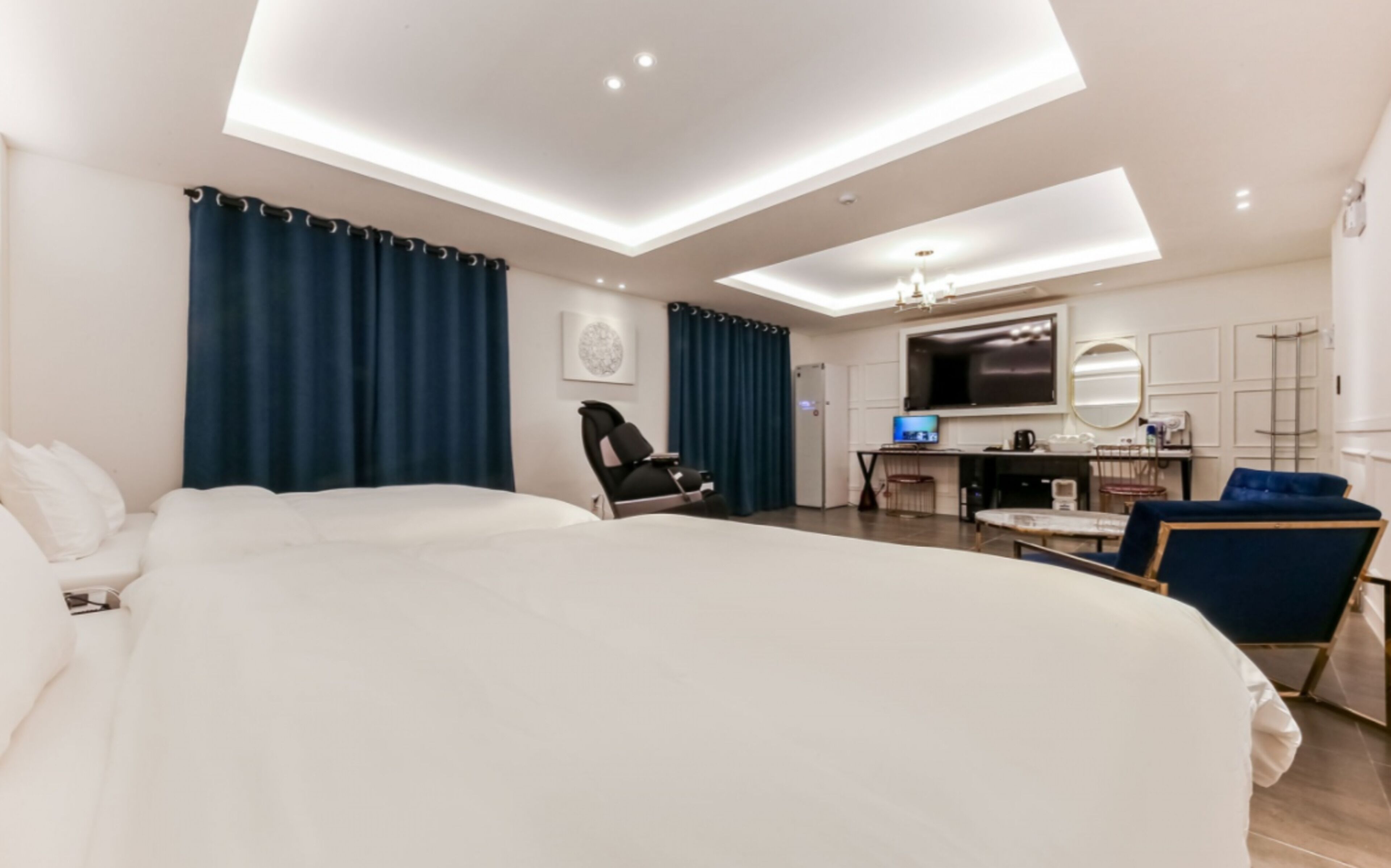 e suite | 1 bedroom, free wifi, bed sheets