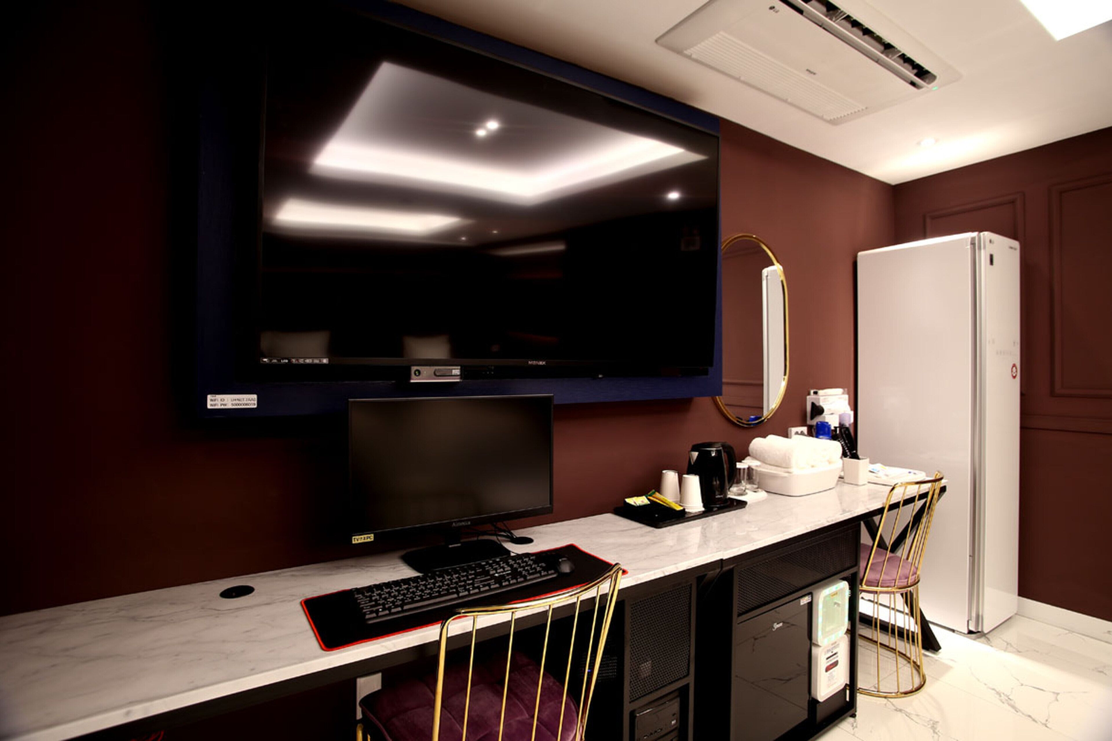 c premium room | 1 bedroom, free wifi, bed sheets