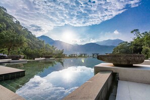 Piscina all'aperto