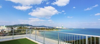 The Gratias Hotel Resort