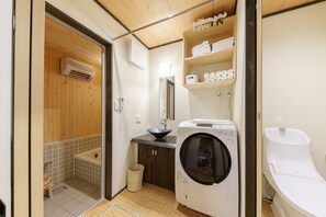 Ferienhaus (Private Vacation Home) | Wäschereiservice