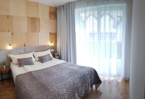 Superior Suite, 1 Bedroom, Pool Access | Hypo-allergenic bedding, blackout drapes, iron/ironing board, free WiFi - Akwamaryn Spa Niechorze (Rewal)