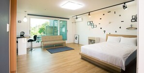 C-Type | 免費無線上網