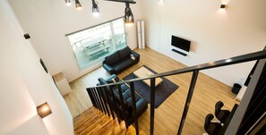 D-Type | 起居區 | 平面電視