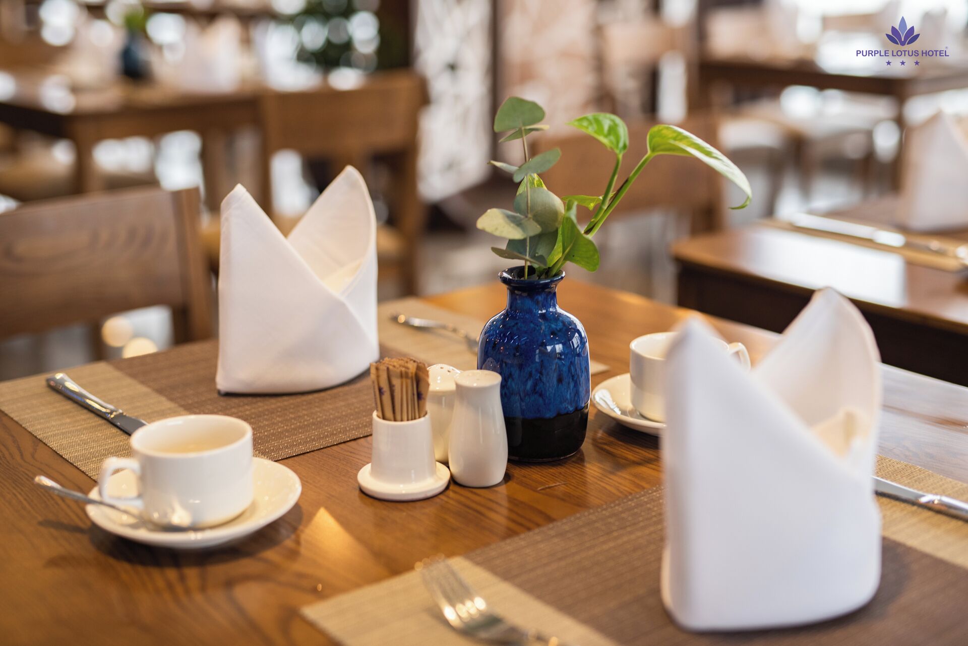 مطعم