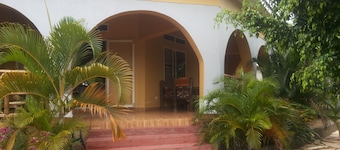 Lavic Country Resort