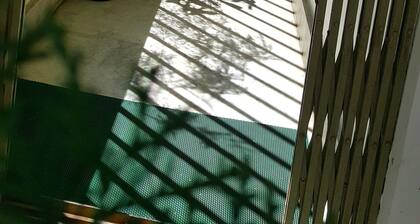 The Aura-live homely