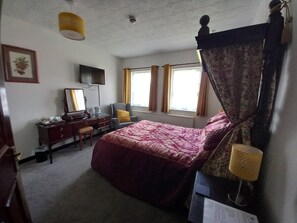 Canopy Double | Free WiFi - The Griffin Inn (Brecon)