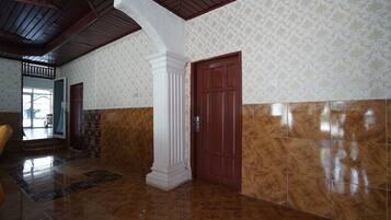 تفاصيل الفندق من الداخل