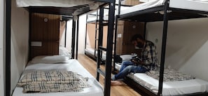 3 bedrooms, free WiFi - Comfort Stay Hostel (New Delhi)