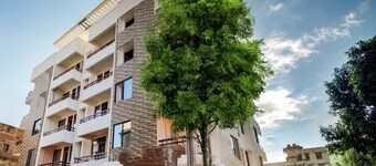 Silver Estate Residency