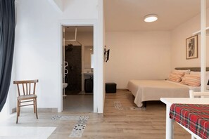 1 camera, insonorizzazione, Wi-Fi gratuito, lenzuola