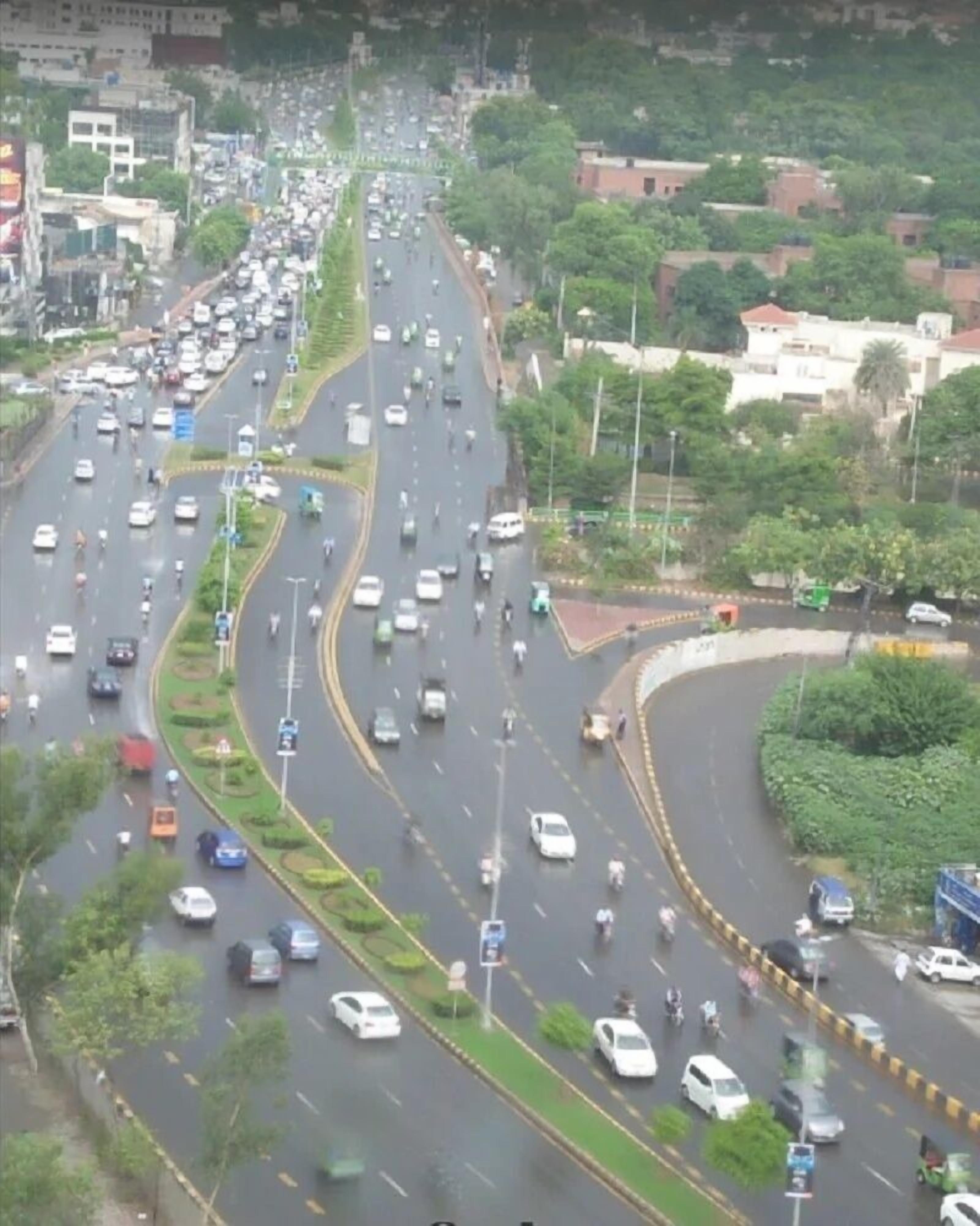 إطلالة على المدينة