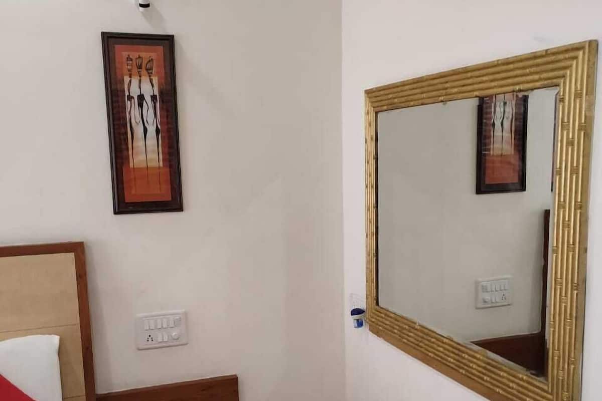 Deluxe Double Room | Free WiFi