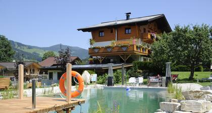 Landhaus & Haus Rustika