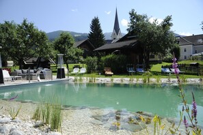 Poolside bar - Landhaus & Haus Rustika (Wagrain)