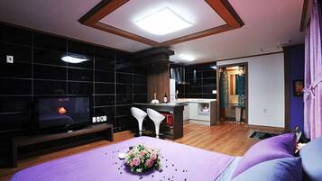 Room (18 pyeong) | 2 bilik tidur, Wi-fi percuma