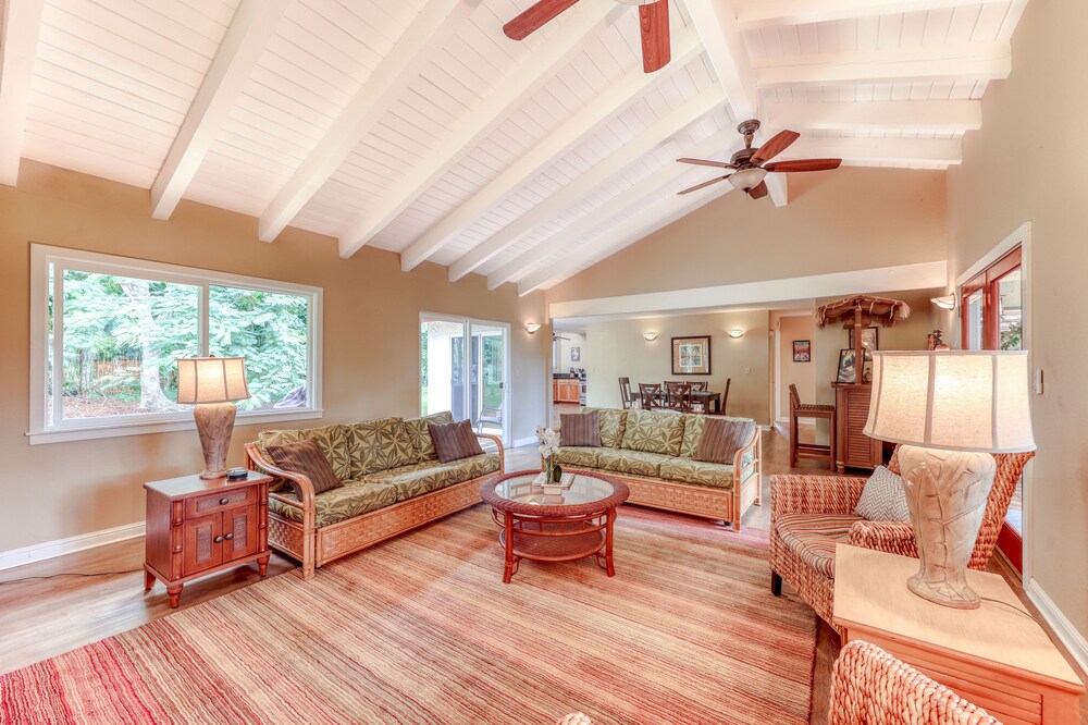 Beautifully updated home w/ private hot tub, spacious backyard and free WiFi!
