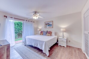 3 chambres, fer et planche à repasser, accès à Internet, literie fournie