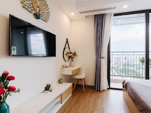 Estudio, 1 habitación, vistas al lago | Ropa de cama de alta calidad y decoración individual