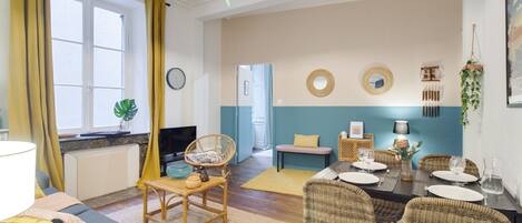 Televisión de pantalla plana