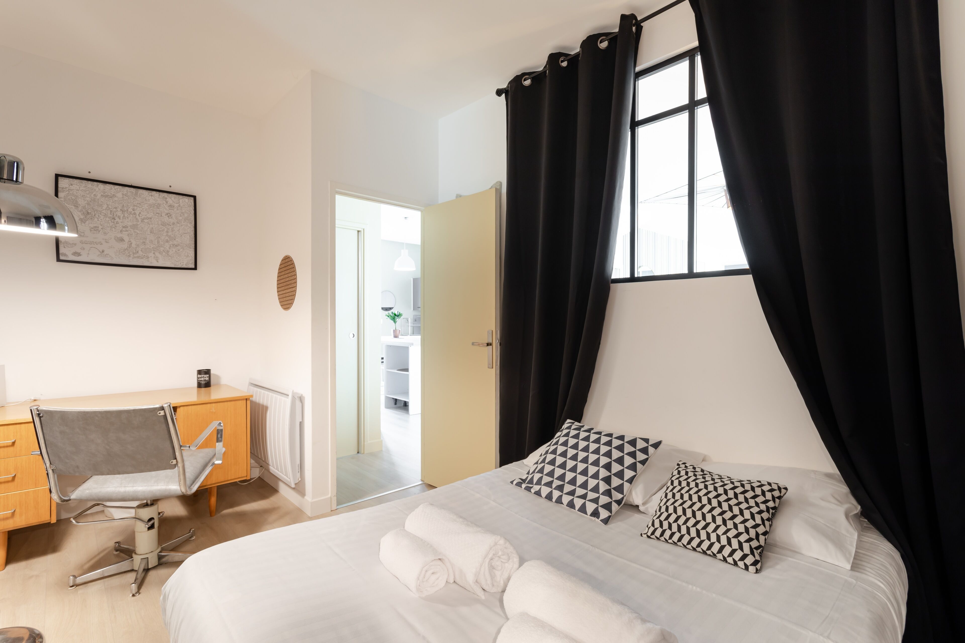 3 bedrooms, iron/ironing board, free WiFi, bed sheets