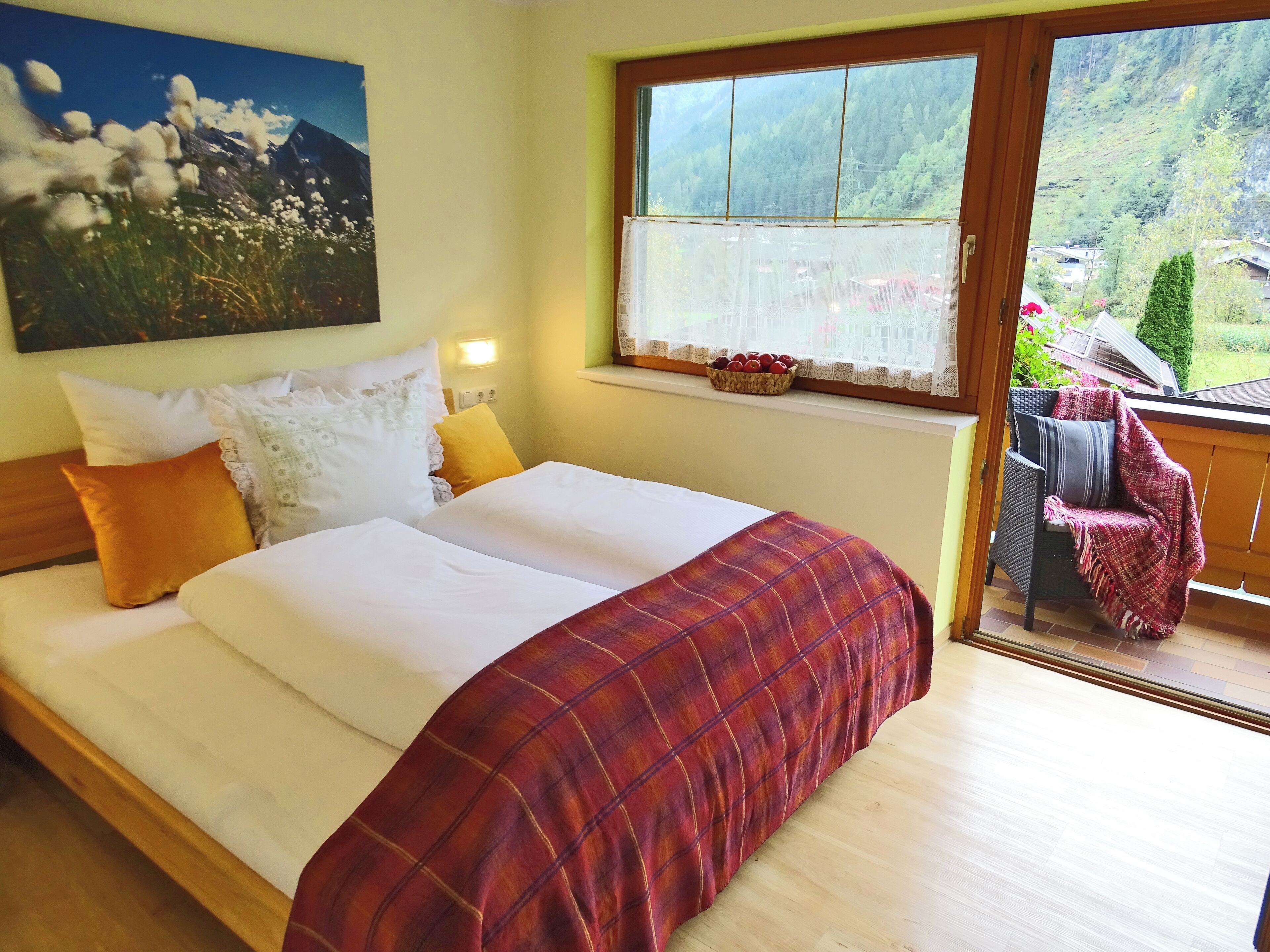 Apartment, 4 Bedrooms, Balcony (incl. Cleaning Fee 150€)