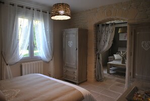 Chambre Double Supérieure, 1 chambre (Suite Camille) | Décoration personnalisée, lits bébé (gratuits), Wi-Fi gratuit