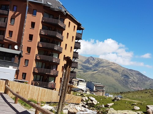 207 GRIZZLY - ESTUDI 4 pax -PAS DE LA CASA -005846