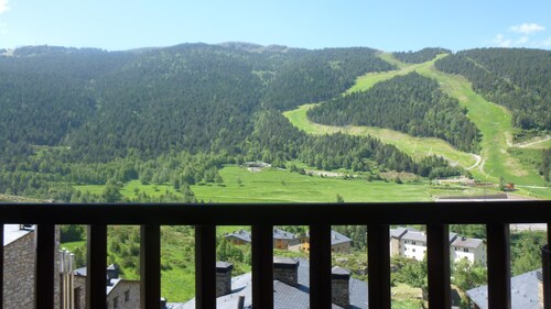 JULIA 2/5 - APT 103 M² -HUT 006691- 2 PARKING- EL TARTER