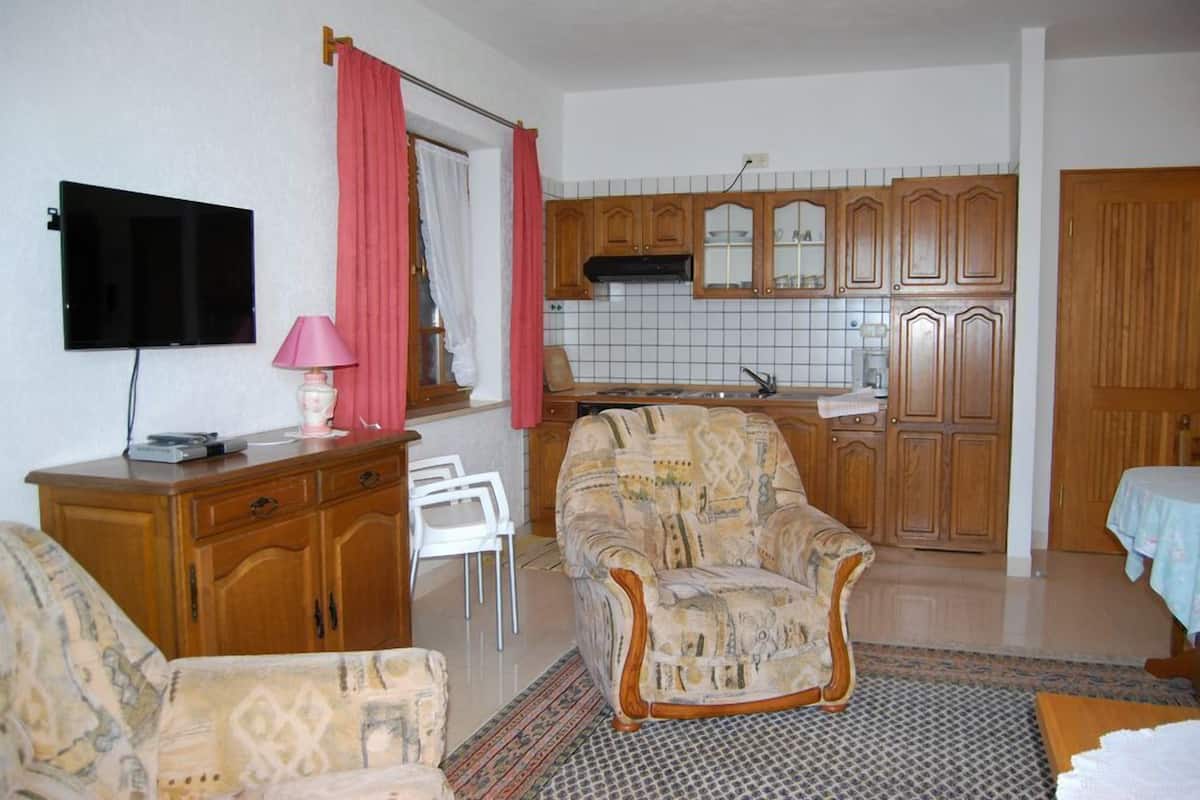 2 - Room Apartment with Sea View (no Balcony) | Coin séjour