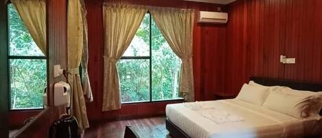 Superior-Doppelzimmer | Zustellbetten, kostenloses WLAN, Bettwäsche