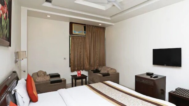 Family Studio Suite | Egyptian cotton sheets, premium bedding, Tempur-Pedic beds, minibar - The Primero Hotel (Gurugram)