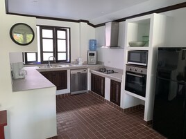 2 Bedrooms with Private Pool Villa | Private kitchen | Full-size fridge, microwave, oven, stovetop