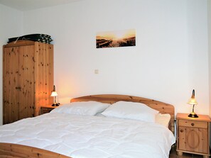 2 bedrooms, free WiFi