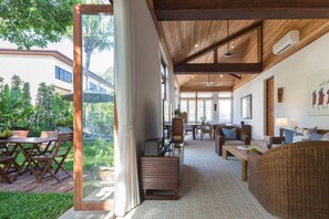 3 Bedrooms Villa | 花园景观