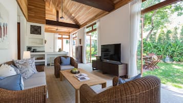 3 Bedrooms Villa | Garden view