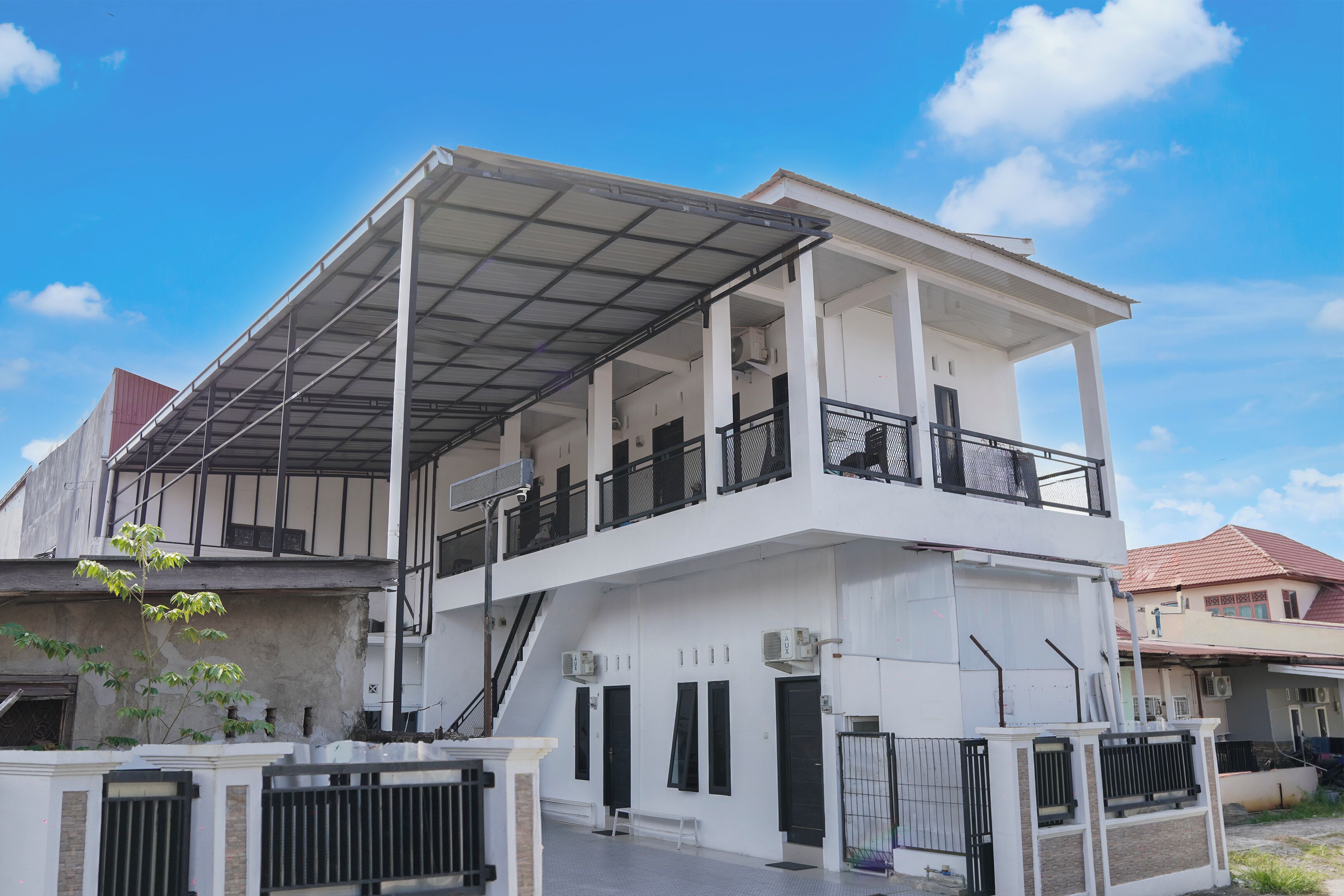 Bagian depan properti