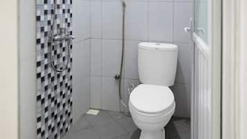 Ducha, artículos de tocador gratuitos, bidet, toallas