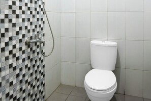 Superior Twin Room | Bathroom