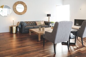 Penthouse Exclusif, 3 chambres | Salle de séjour | TV connectée, Netflix, services de streaming