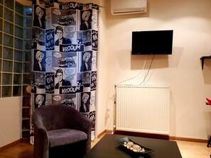 Standard-Apartment (Max 3) | Fernseher