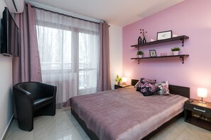 Appartamento | 1 camera, una cassaforte in camera, postazione laptop