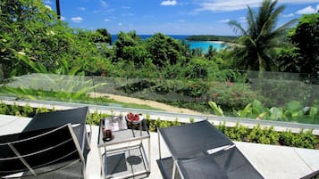 The Heights Penthouse Seaview 3 Bedroom A2 | Hiên