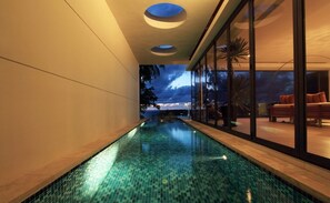 Piscine couverte