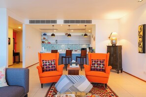 Flat-screen TV - The Heights Ocean Views B15 Near Kata Beach (Karon)