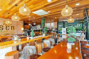 2 restaurants, breakfast served - SCN Wellness Spa & Resort Rayong (Ban Chang)