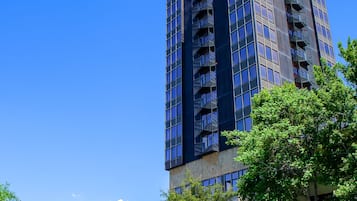 施設の正面