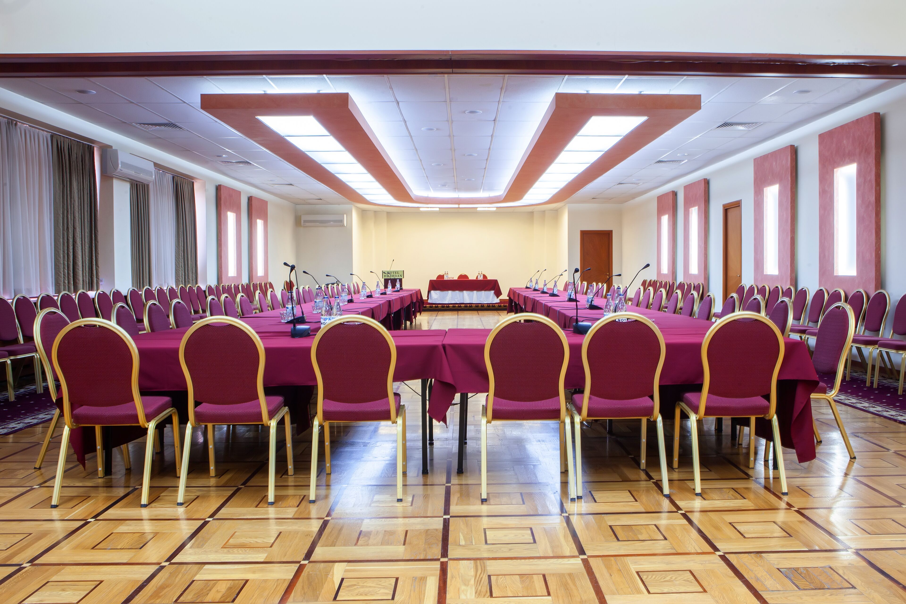 Photo - President Hotel by Hrazdan Hotel CJSC