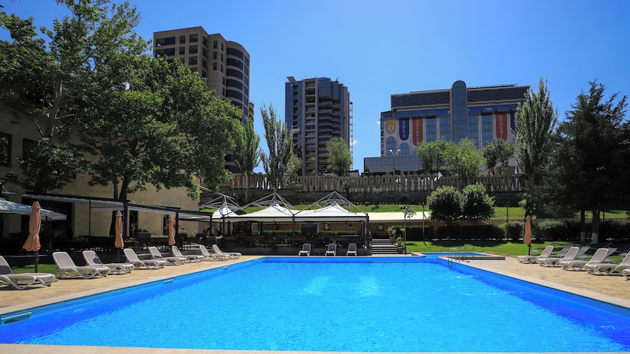 President Hotel by Hrazdan Hotel CJSC